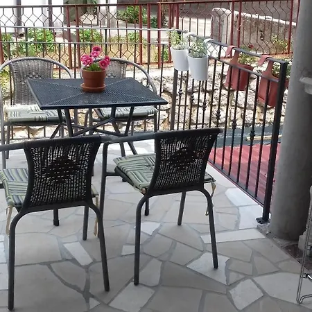 Luja Apartman *