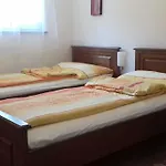 Luja Apartamento *